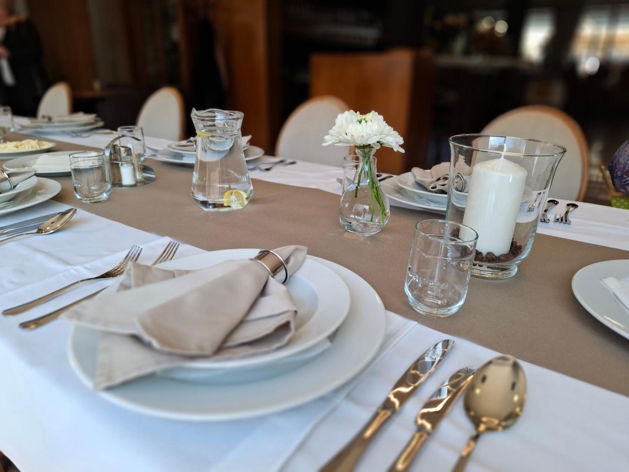 Hotel Eminent Stomfa Kültér fotó